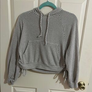 Le Lis Cropped Black and White Checkered Hoodie